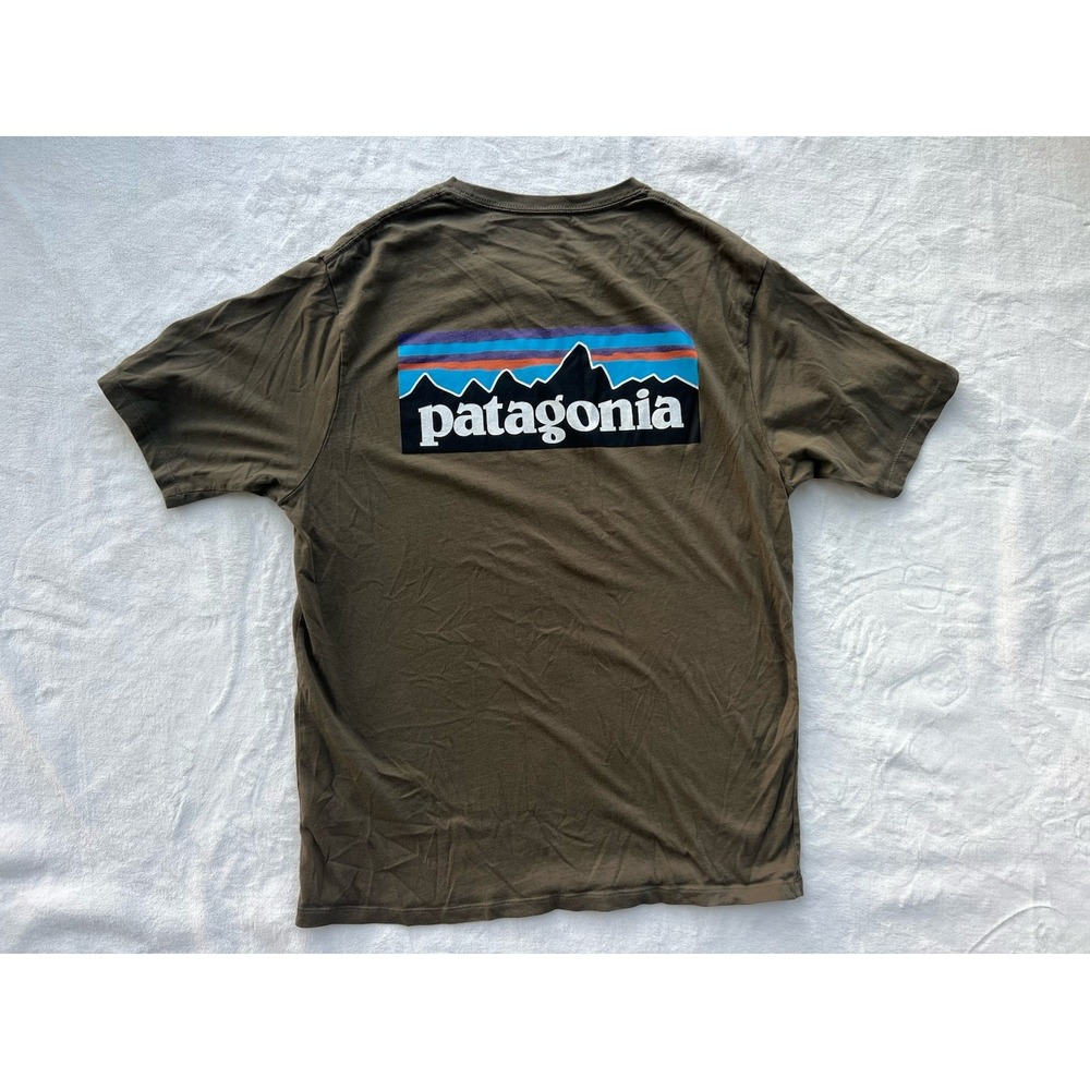Patagonia Mens Shirt Green 100% Organic‎ Cotton Regular Fit Big Logo Casual Sz S